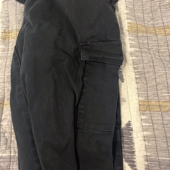 Almost Famous paper bag pants​​​​​​​​​​​​​​​​​ - Picture 3 of 3